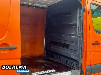 Volkswagen Crafter 35 2.0 TDI 140PK Highline Navi Climate Cruise PDC picture 22