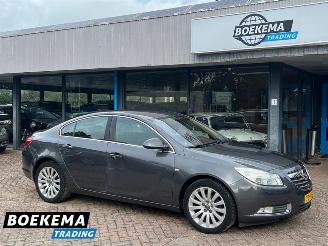 krockskadad bil auto Opel Insignia 1.8 Executive Leer Navi Memory Cruise PDC Stoelverw. 2009/3