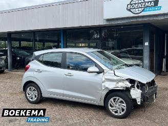 Damaged car Hyundai I-10 1.0 Comfort Automaat Climate Cruise 2022/10