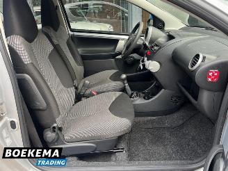 Toyota Aygo 1.0 VVT-i Comfort Airco picture 12