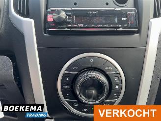 Isuzu D-Max 1.9 Extended Cab X-Country Automaat 4X4 3500KG Trekgewicht picture 32