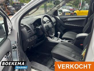 Isuzu D-Max 1.9 Extended Cab X-Country Automaat 4X4 3500KG Trekgewicht picture 22