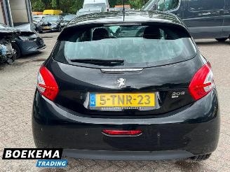 Peugeot 208 1.2 e-VTi Envy Aut Navi Clima Cruise PDC picture 13