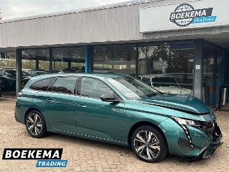 Unfallwagen Peugeot 308 SW 1.6 Plug-in Hybrid 180 Navi Cruise Climate Trekh. PDC 2023/11