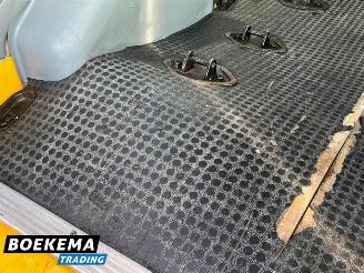 Ford Transit 300S 2.2 TDCI 9-Persoons Airco picture 16