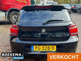 BMW 1-serie 118i 136PK Executive Aut Led Navi Cruise Airco PDC picture 12