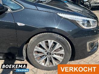 Kia Cee d cee'd 1.0 T-GDi Design Led Navi Climate Cruise Camera picture 9
