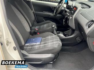 Peugeot 108 1.0 e-VTi Active Airco 5-Deurs picture 21