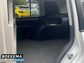 Volkswagen Touran 1.6 TDI Grijs kenteken Climate Cruise Trekh. PDC picture 15