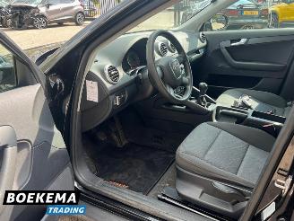 Audi A3 Sportback 1.6 Ambition Airco Cruise Stoelverwarming picture 10