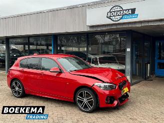 Auto incidentate BMW 1-serie 118i High Exe M-Sport Aut Keyless Led Navi Climate PDC 2018/2