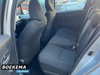 Toyota Yaris 1.5 Full Hybrid Aspiration Navi Climate Cruise Camera picture 15