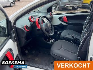 Citroën C1 1.0 Exclusive Airco Carplay Toerenteller picture 16