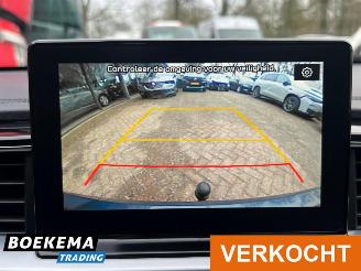 Kia Ceed 1.4 T-GDi Executive 140PK Aut Leer Pano JBL Keyless Stoel/Stuurverw. Camera picture 28