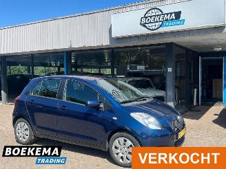 damaged passenger cars Toyota Yaris 1.3 VVTi Sol Airco 5-Deurs Trekhaak 2007/1