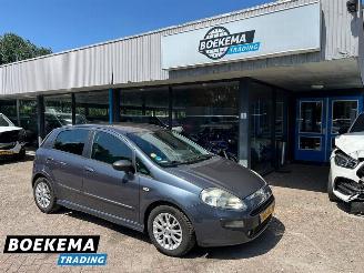 Unfallwagen Fiat Punto Evo 1.3 M-Jet Dynamic Navi Climate Cruise 2010/9