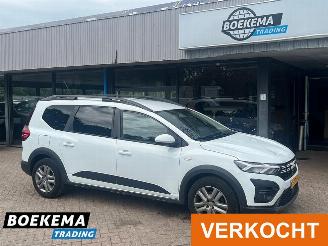 krockskadad bil auto Dacia Jogger 1.0 TCe 100 ECO-G 7p. Airco Elektrische ramen 2023/8