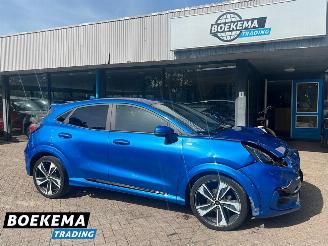 Damaged car Ford Puma 1.0 Hybrid ST-Line X B&O Navi Stoel- en stuurverwarming Camera Cruise 2020/2