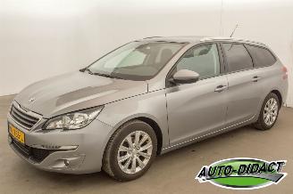 skadebil auto Peugeot 308 SW 1.2 PureTech Navi Clima Style 2017/2