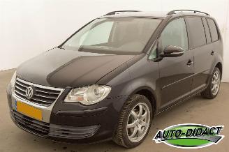 Damaged car Volkswagen Touran 1.4 TSI 7 pers. Comfortline 2009/8