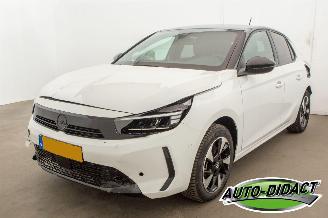 Damaged car Opel Corsa-E GS 50KWH 27.527 km 2024/2