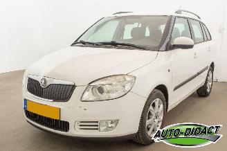Coche accidentado Skoda Fabia Combi 1.4 TDI Airco Greenline 2008/7