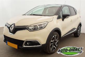 uszkodzony samochody osobowe Renault Captur 0.9 TCe Clima Dynamique 2015/5