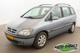 Damaged car Opel Zafira 1.6-16V Airco Elegance 2003/12