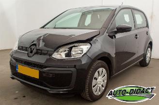 Damaged car Volkswagen Up! 1.0 BMT move up! 94.653 km Airco 2019/8