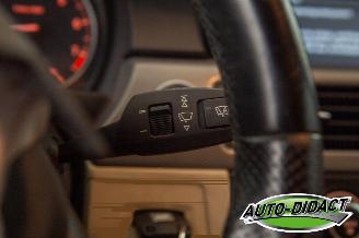 BMW 3-serie 318i Cabrio Clima Navi Leder picture 18