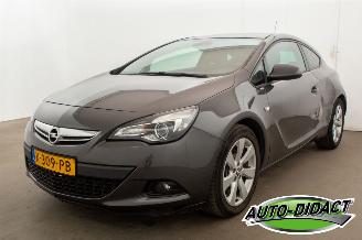 Damaged car Opel Astra GTC 1.4 Turbo Sport Clima 2013/2