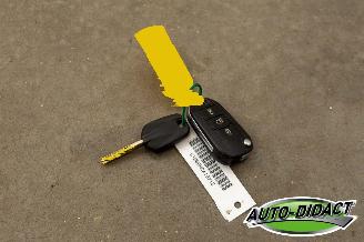 Peugeot 308 1.2 PureTech Clima Navi Pano Camera Blue Lease Executive picture 28