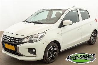 Auto incidentate Mitsubishi Space-star 1.0 Cool+ 97.616 km Airco 2020/11