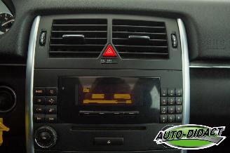 Mercedes B-klasse 200 Automaat Pano picture 7
