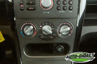 Opel Agila 1.0 Essentia picture 8