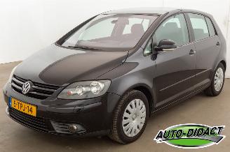 Coche accidentado Volkswagen Golf plus 1.6 FSI Automaat Airco 2006/8