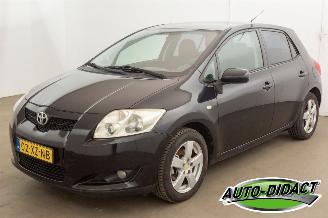 Coche accidentado Toyota Auris 1.5 VVT-i Clima Comfort 2007/11