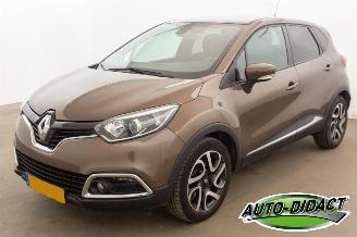 Coche accidentado Renault Captur 1.2 TCe Automaat Clima Navi Dynamique 2015/1