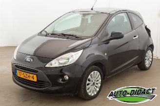 krockskadad bil auto Ford Ka 1.2 59.443 km Airco Titanium X start/stop 2011/12