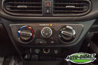 Hyundai I-10 1.0 Comfort Airco picture 9