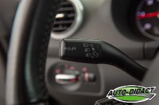 Audi A3 1.6 TDI Clima Navi Leder picture 14