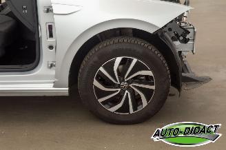 Volkswagen Polo 1.0 TSI Life 8226 km NAP Airco Navi picture 34