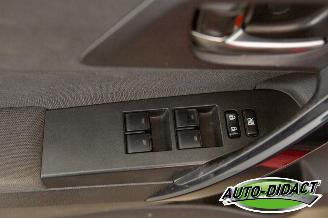 Toyota Auris 1.4D Clima Aspiration picture 10