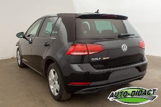 Volkswagen Golf 1.0 Automaat Clima Trendline picture 3