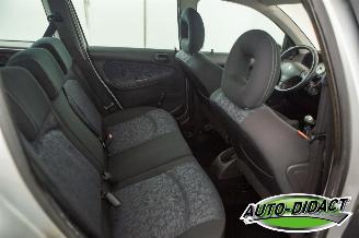 Peugeot 206 SW 1.6-16V Quiksilver Airco picture 18