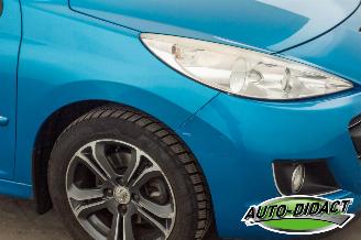 Peugeot 207 1.6 VTi Automaat Clima Navi Leder Pano Allure picture 33