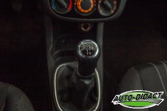 Opel Corsa 1.2-16V 111 Edition Airco 115.547 km NAP picture 11