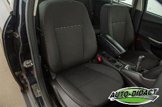 Ford Focus Wagon 1.0 Airco EcoBoost Edition picture 18