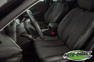 Peugeot 208 1.2 PureTech GT Digi Dash Clima Navi Camera picture 28