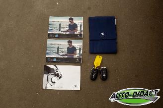 Peugeot 208 1.2 PureTech GT Digi Dash Clima Navi Camera picture 29